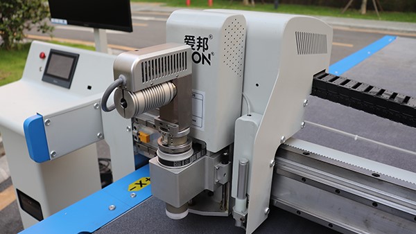 振動刀鞋墊裁剪機，鞋墊切割機價格